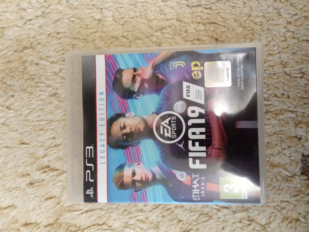 Диски PlayStation 3,FIFA,19