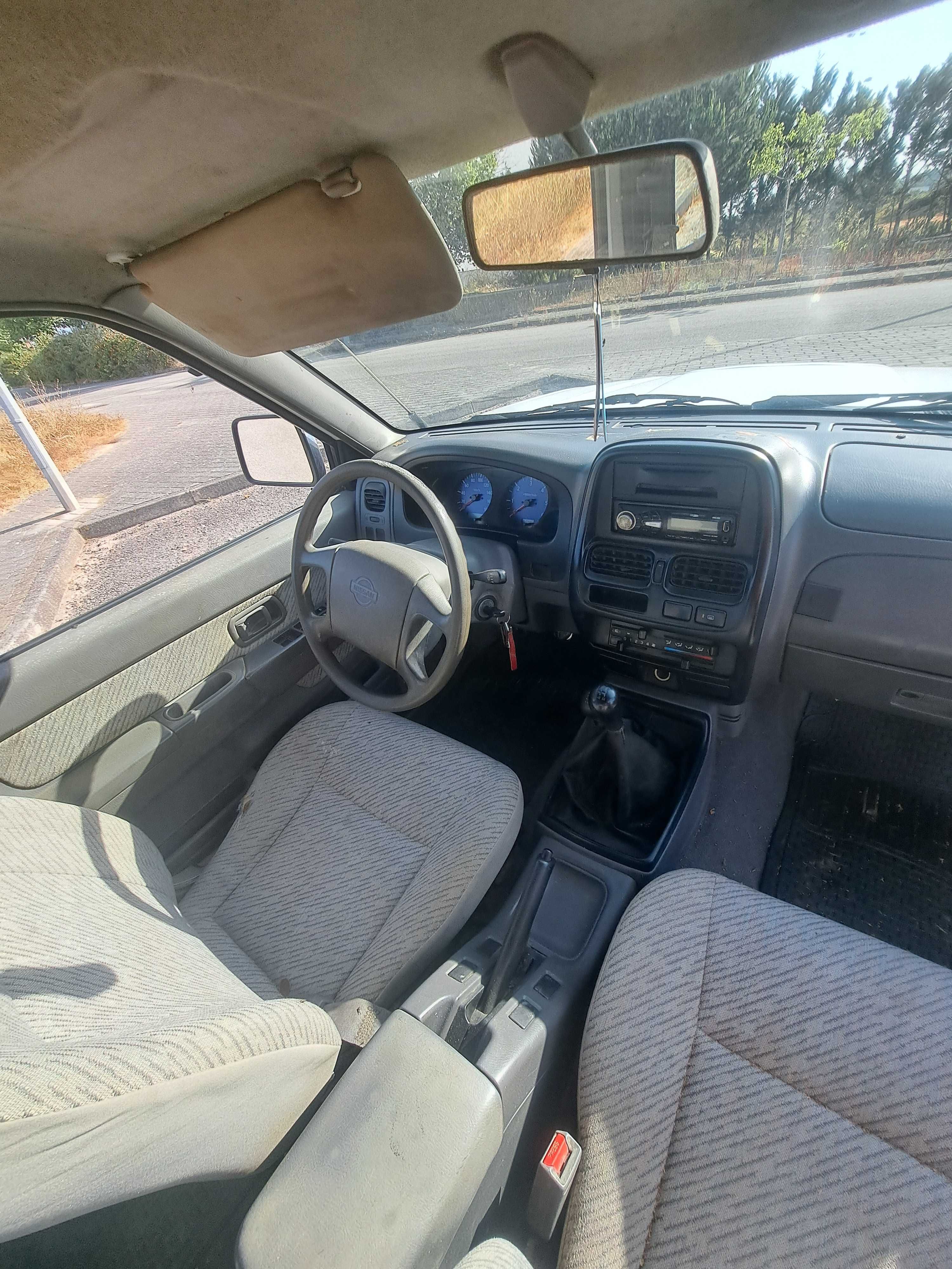 Nissan pick up 4x4