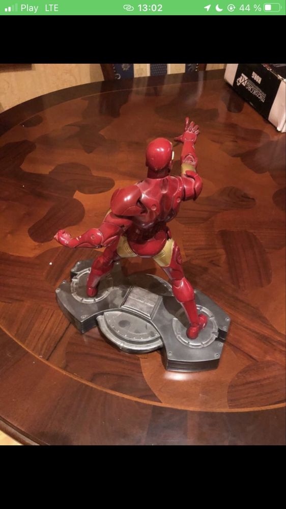 The Invincible Iron Man Extremis Version Bowen