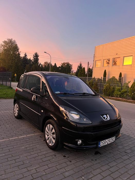 Peugeot 1007 /Automat/1.6 Benzyna/2005r/Klima/Panorama/PDC/Zamiana