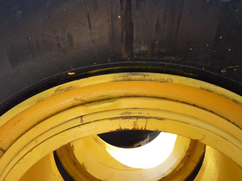 2x Koło używane 24.00R35 24.00-35 MICHELIN 3500zł(szt.) W937