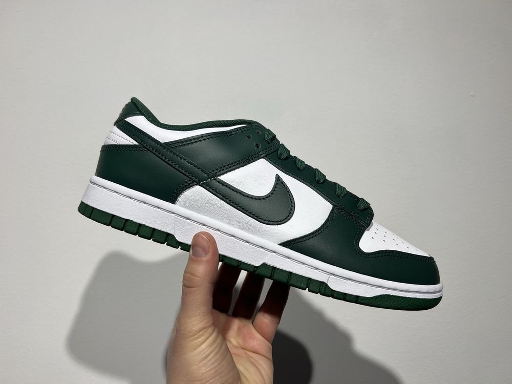 Кросівки чоловічі Nike Dunk Low DD1391-101 зелений колір