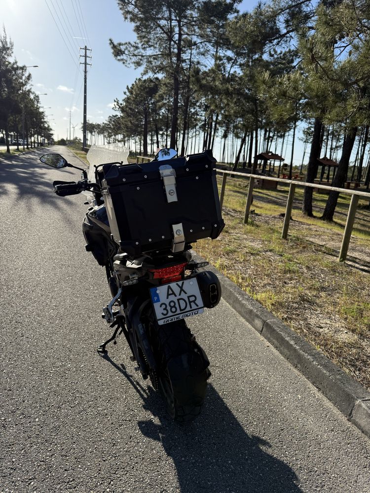 Benelli trk 502x