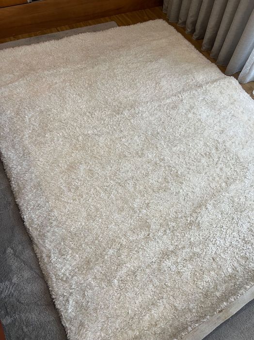 Carpete branca 160x230