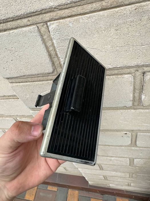 пепельница торпеды ваз 2103