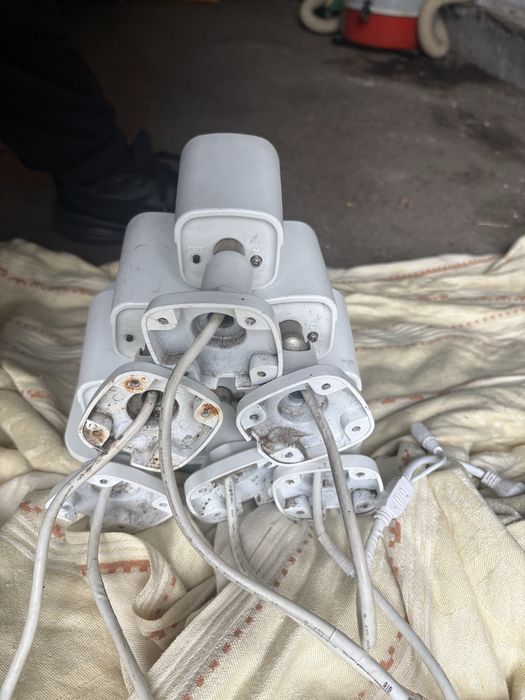 Zetpro Відеоспостереження  hdd 2 tb та 6 ip full hd камер