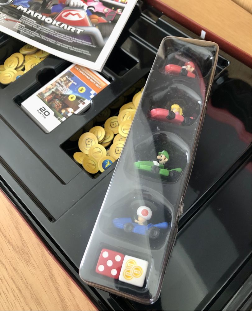 Monopoly Super Mario Kart