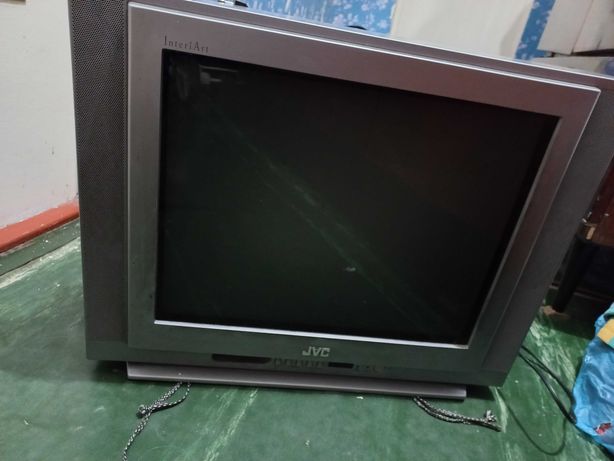 Телевизор старый
