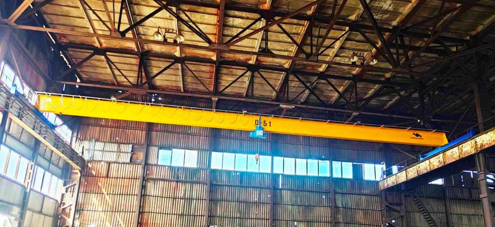 Кран балка 5т опорна, прольотом 22.5м з тельфером Болгарія і з радіо