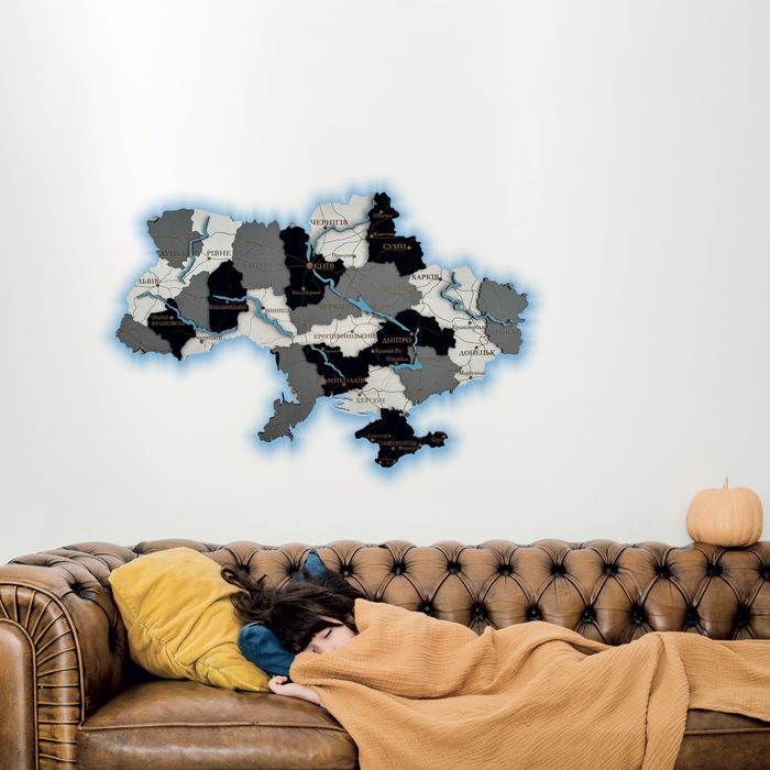 Кращий подарунок / Деревʼяна карта України / Нічник