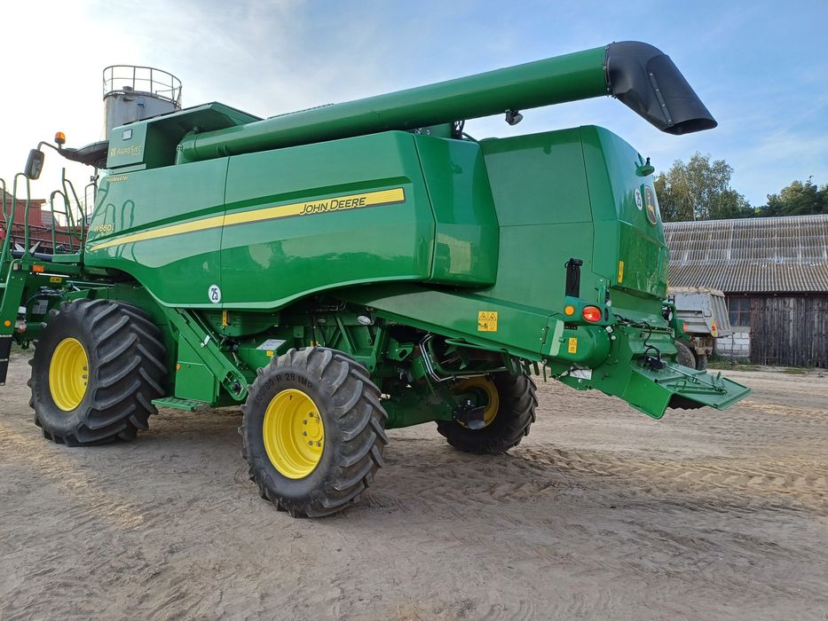 Kombajn zbożowy John Deere W 660i HM