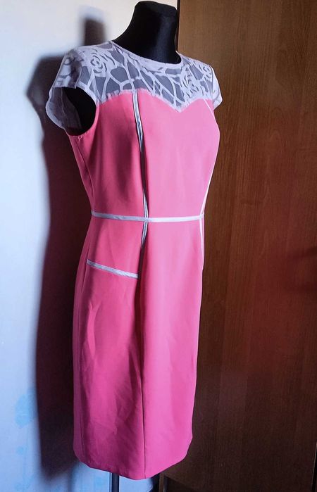 Di Veneto wizytowa sukienka róż popiel r. 40