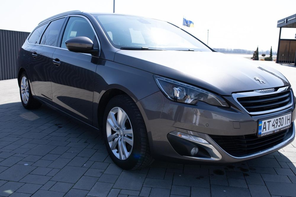Peugeot 308 /2.0 /автомат