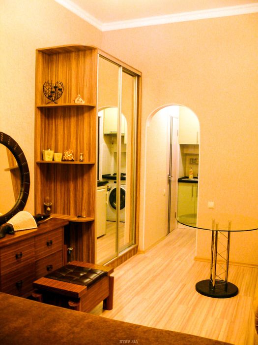 Посуточно, отчетные документы, центр, Жд вокзал, хозяйка.