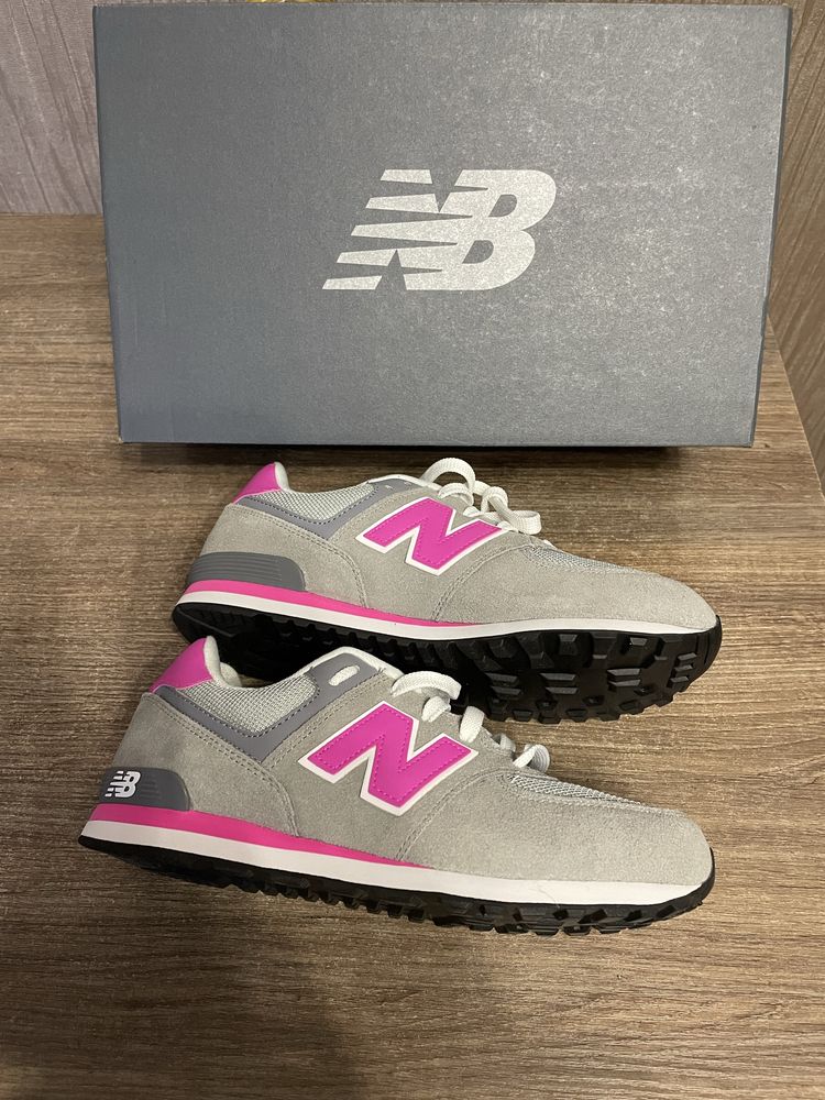 Фирменые кроссовки New Balance