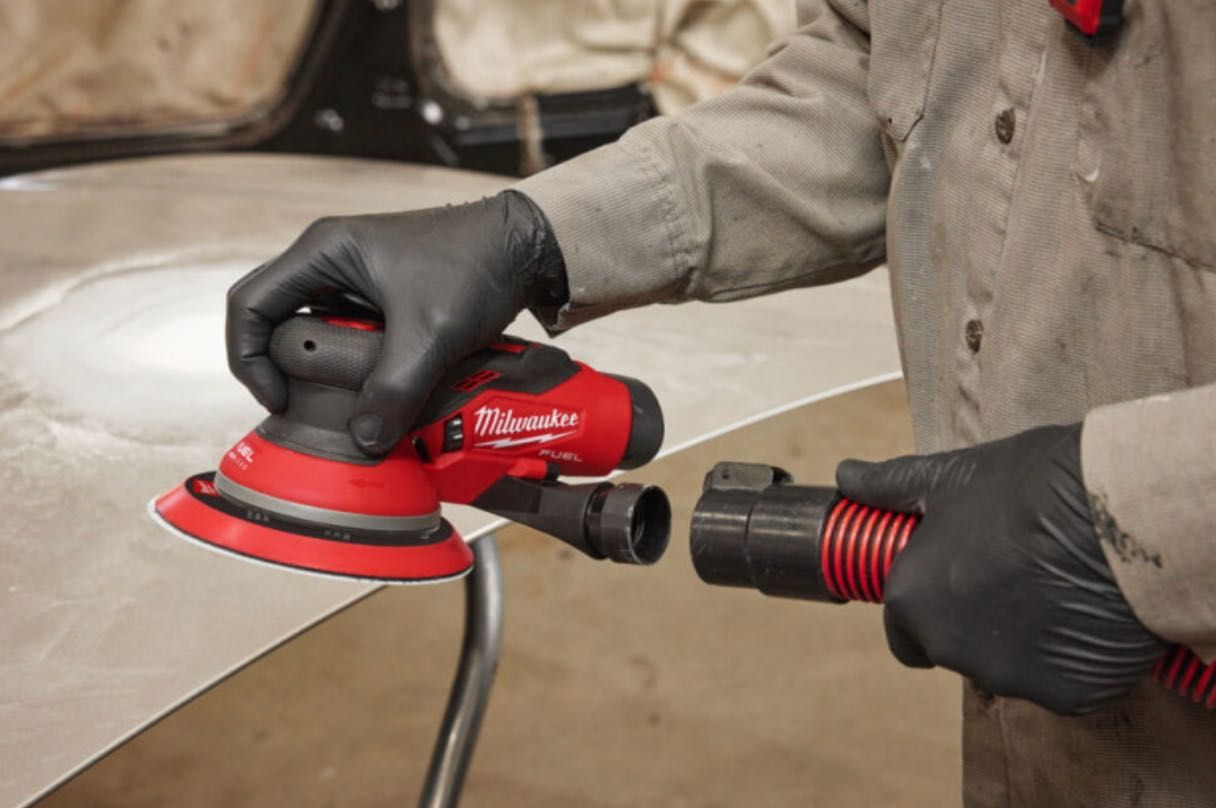 Шліфмашина ексцентрикова MILWAUKEE M12 FROS2.5-502X O150мм
