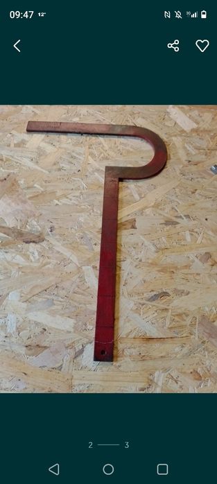 Kątownik do montażu rur