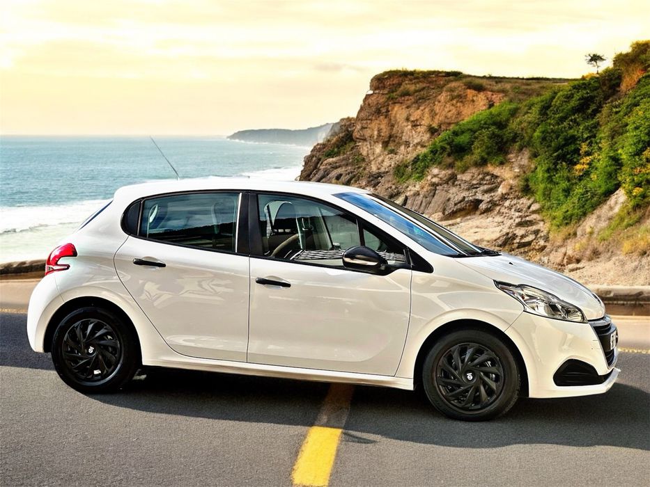 PEUGEOT 208 1.6 BlueHdi 05-2016