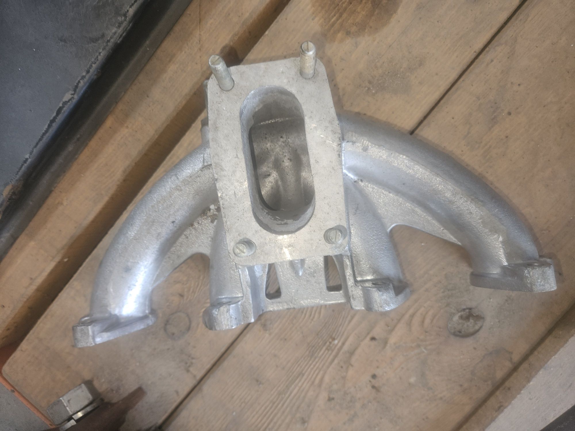 Kolektor ssacy polonez fiat 125p