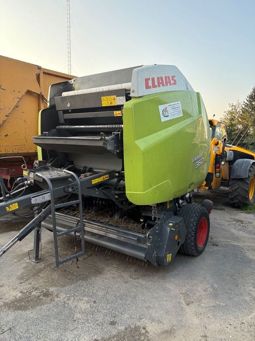 Claas Variant 360 RC
