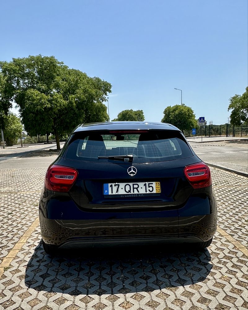Mercedes-Benz A 160 d Preto (2015)
