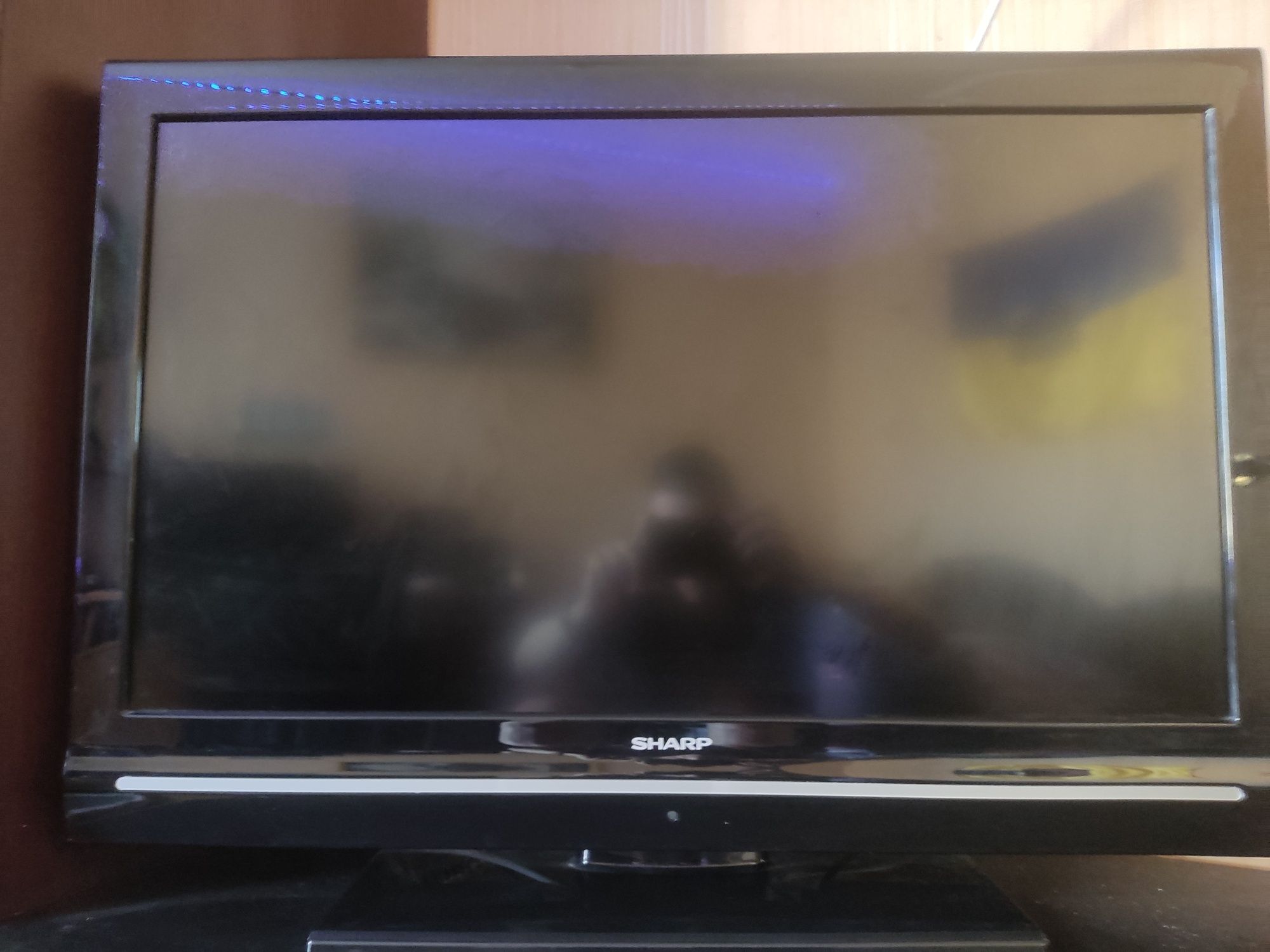 Самый топовый телевизор Sharp 32 дюйма СРОЧНО!!!