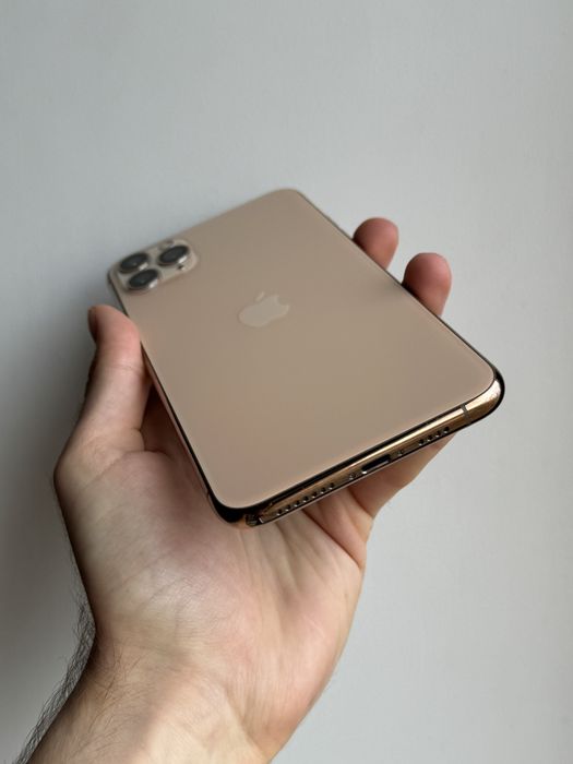iPhone 11 Pro Max 256 Gb Gold Neverlock АКБ 89% Отличное состояние