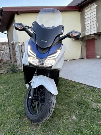 Skuter Honda Forza 125