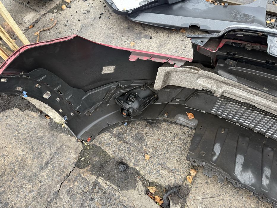 Передній бампер Chevrolet Orlando 2012 рік комплектний