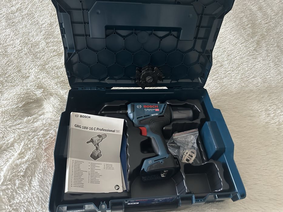 Заклепочник, закльопочник Bosch Professional GRG 18V-16 C.