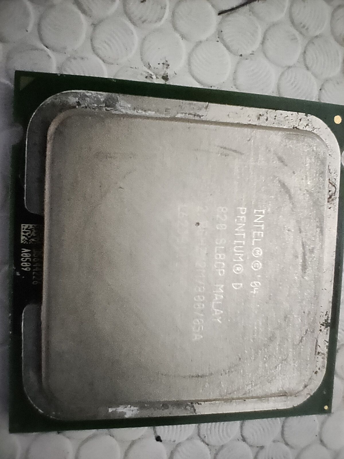 Pentium 4 820D dual Core a 2.8GHZ