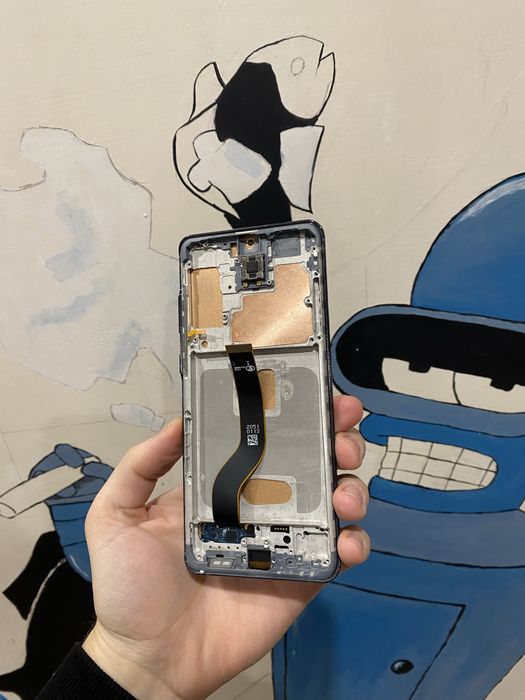 Дисплейний модуль Samsung S20 Plus Black з рамкою, Екран