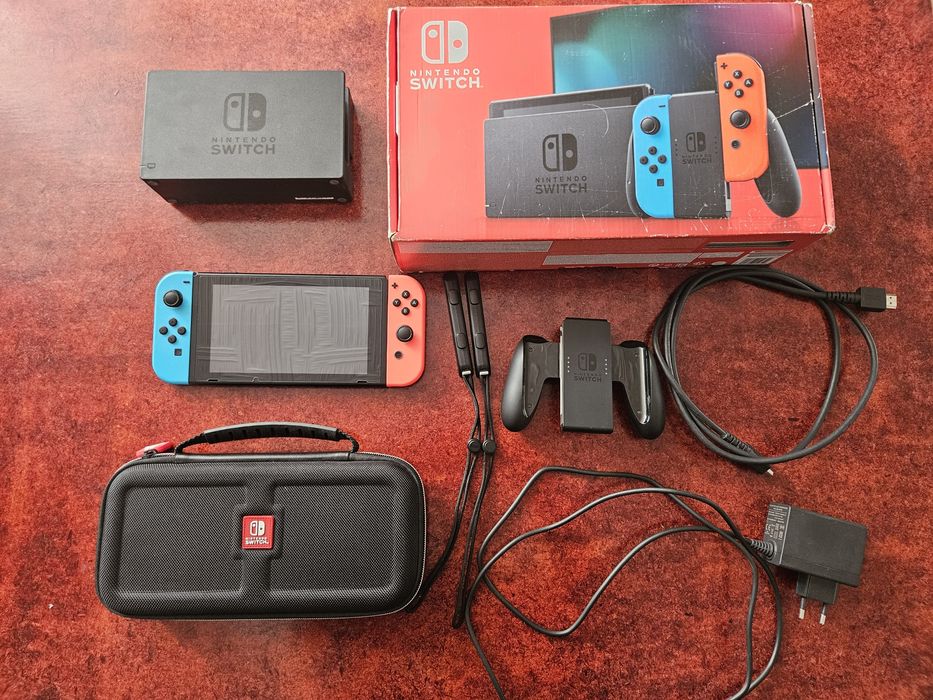 Nintendo Switch V2 HAC-001(-01)