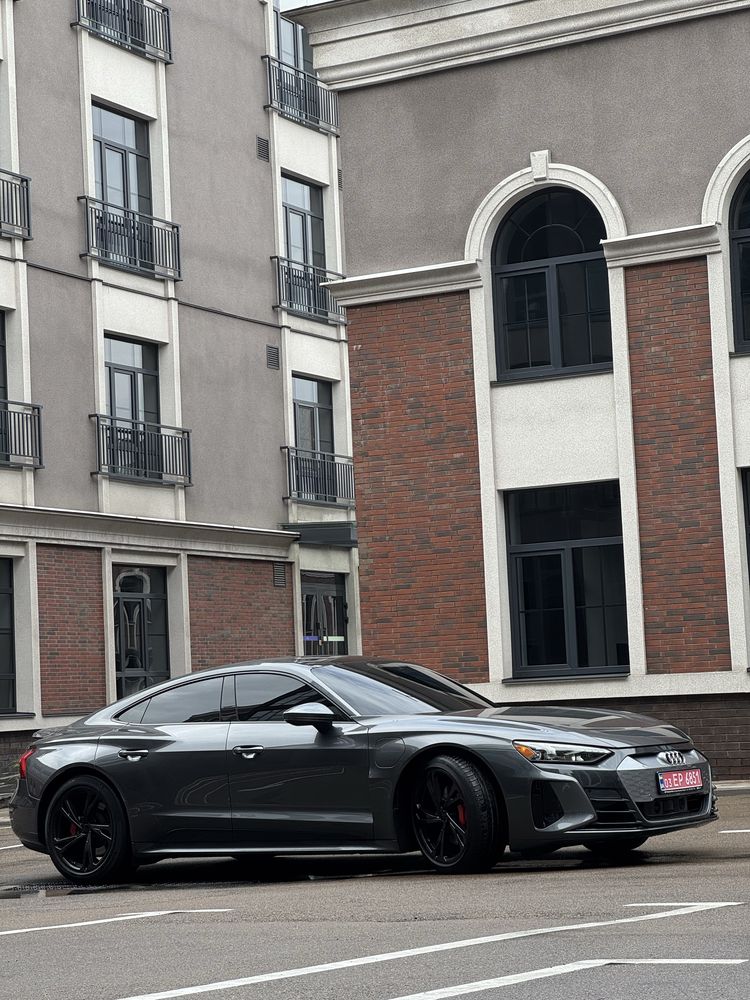 Продам Audi E-Tron Gt 2022