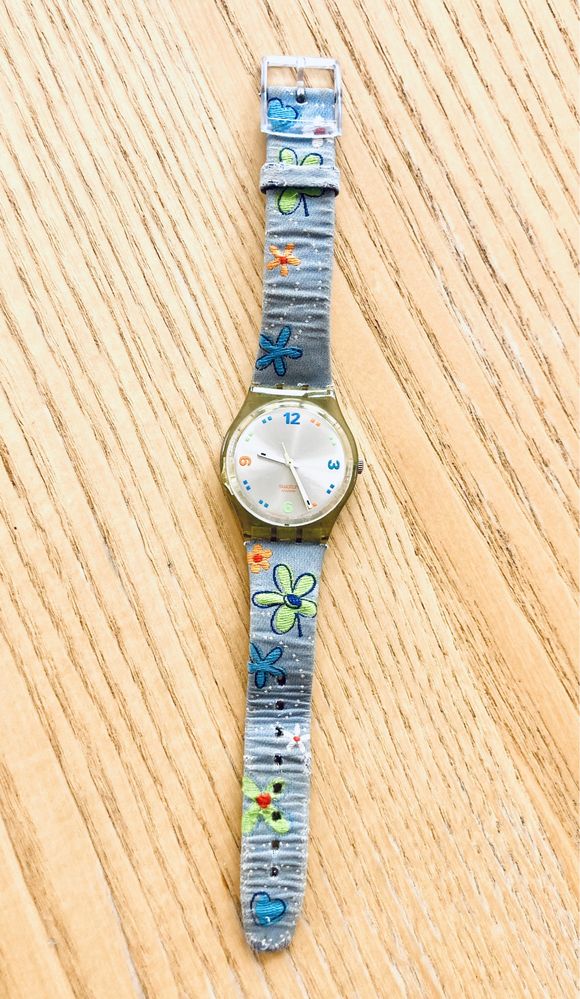 Zegarek Swatch z 2003 roku