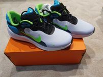 Nike Revolution 7, новые, женские, оригинал 100%, размер EUR 38.5