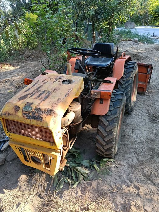 Trator goldoni 521t