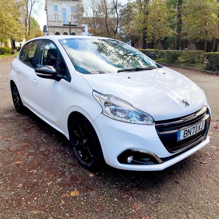 Peugeot 208 1.2 2019
