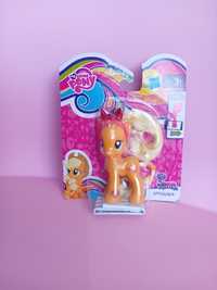 My Little Pony  - Applejack z opaską.