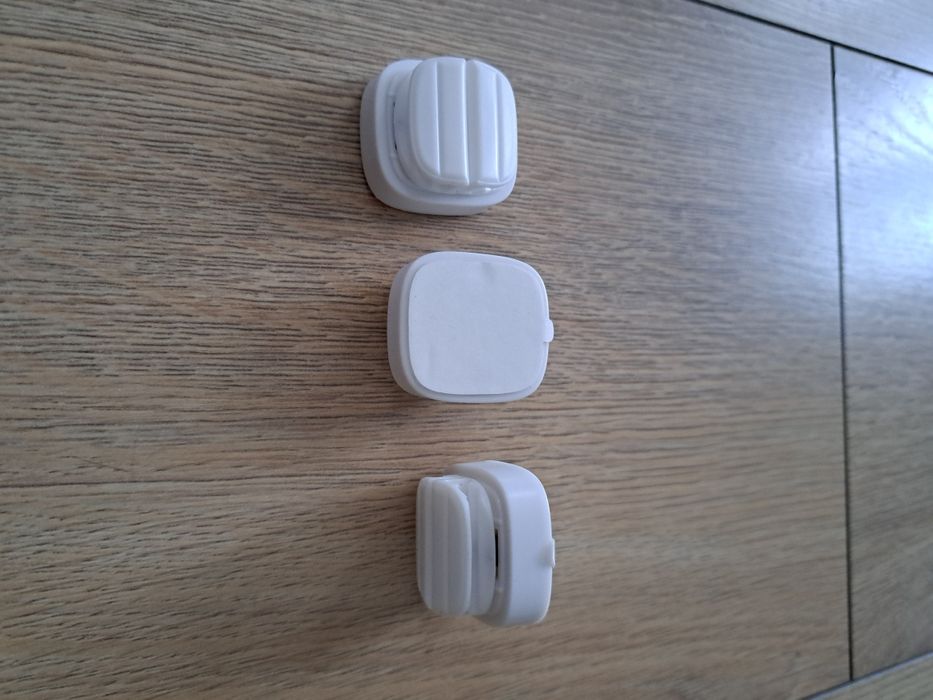 Organizery na kable 3 szt.