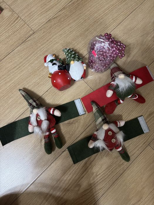 Прикоаси новорічні