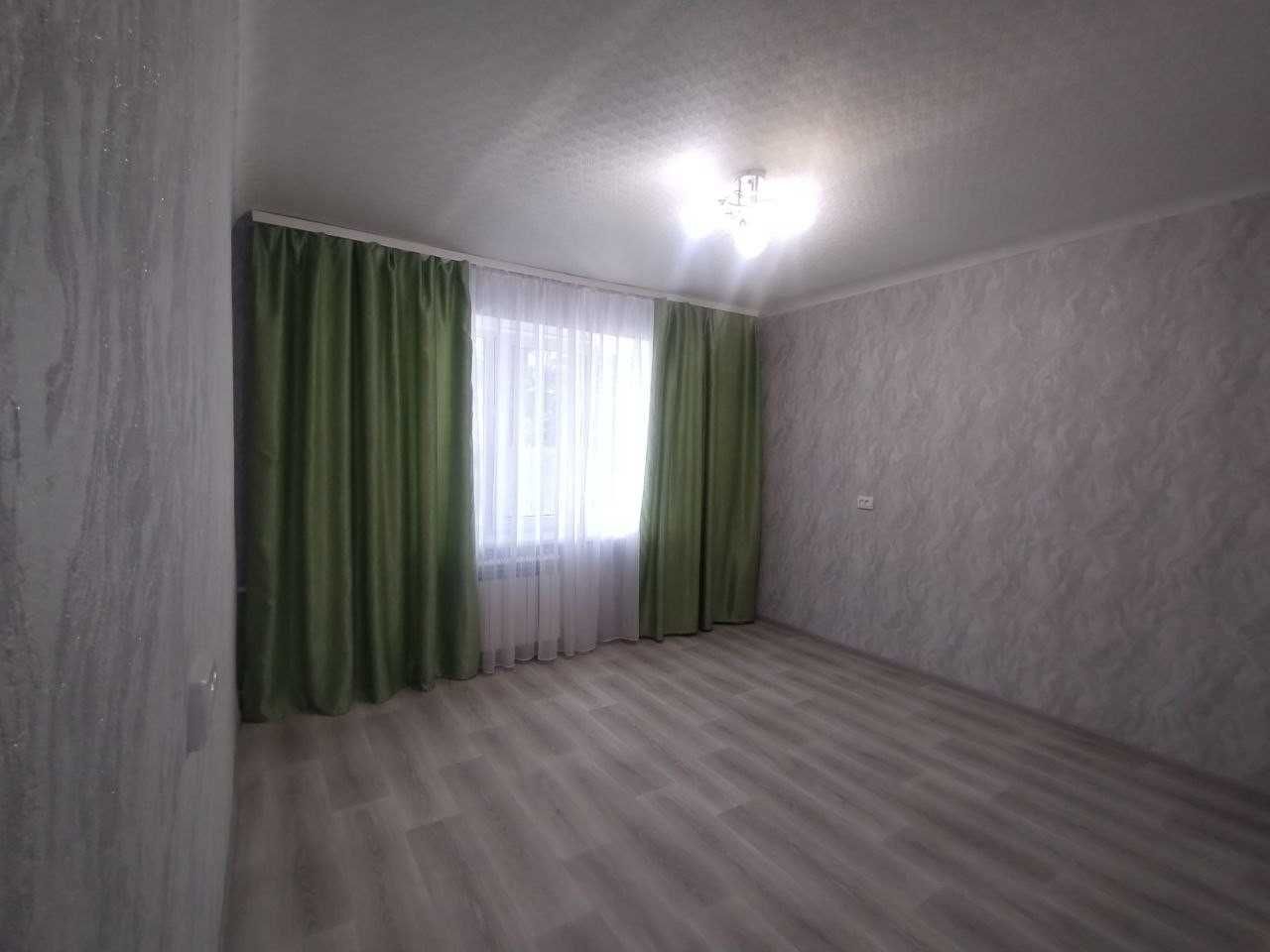 Продам мини-квартиру возле метро Масельского