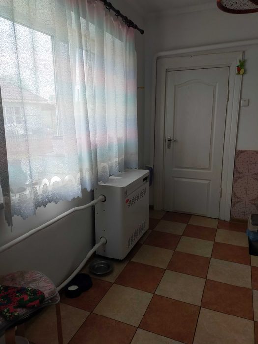 продаж будинку за містом