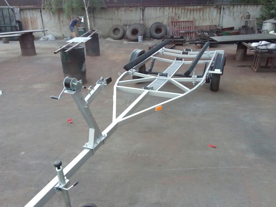 Продам лафет для перевозки лодки