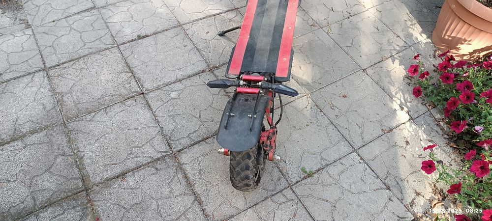 Продам электросамокат TESLA 30000