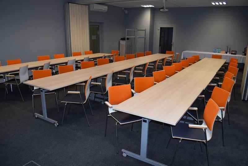 Wynajem sal szkoleniowych dla 15-100 osób