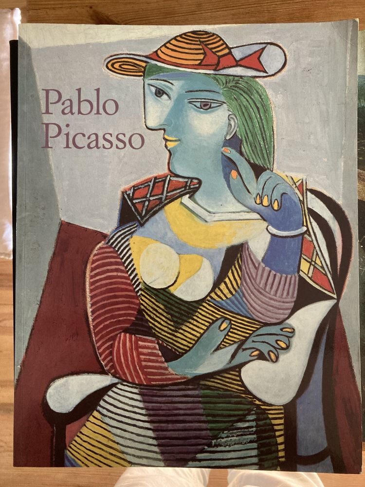 Álbuns de arte de vários artistas