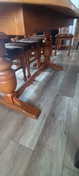 Stół dębowy rozkładany