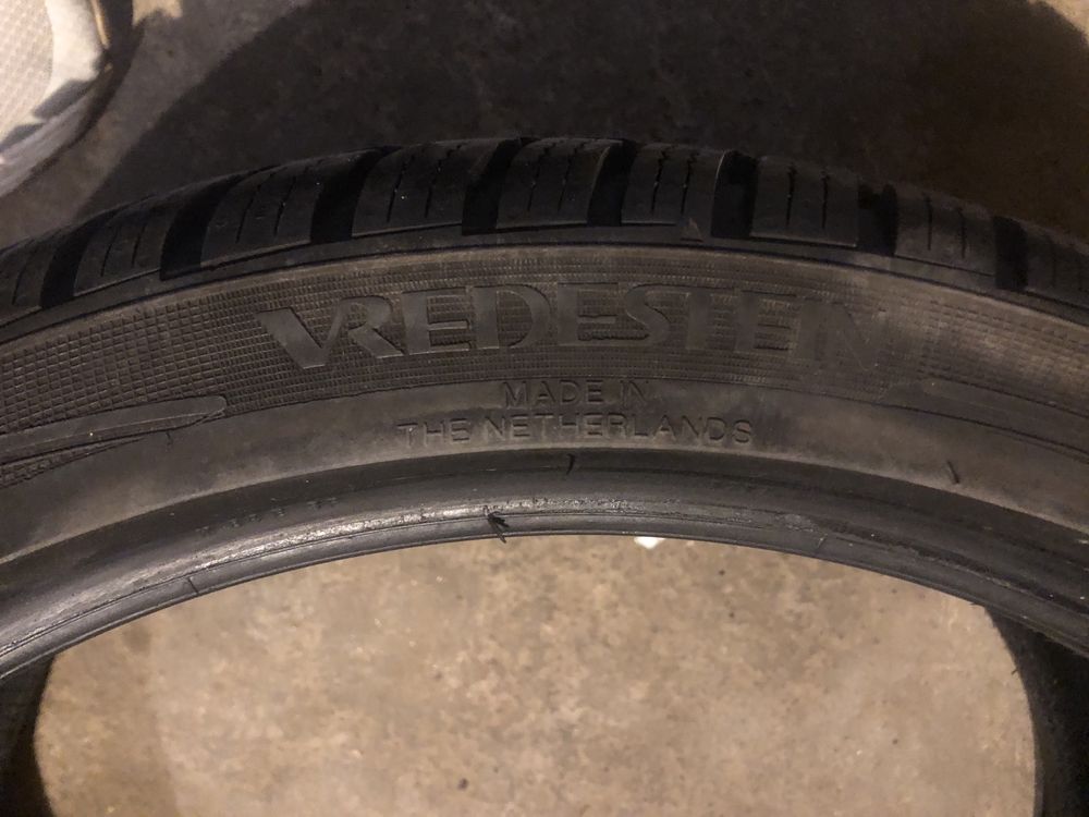 2 opony zimowe Vredestein Wintrac Pro 205/40R18