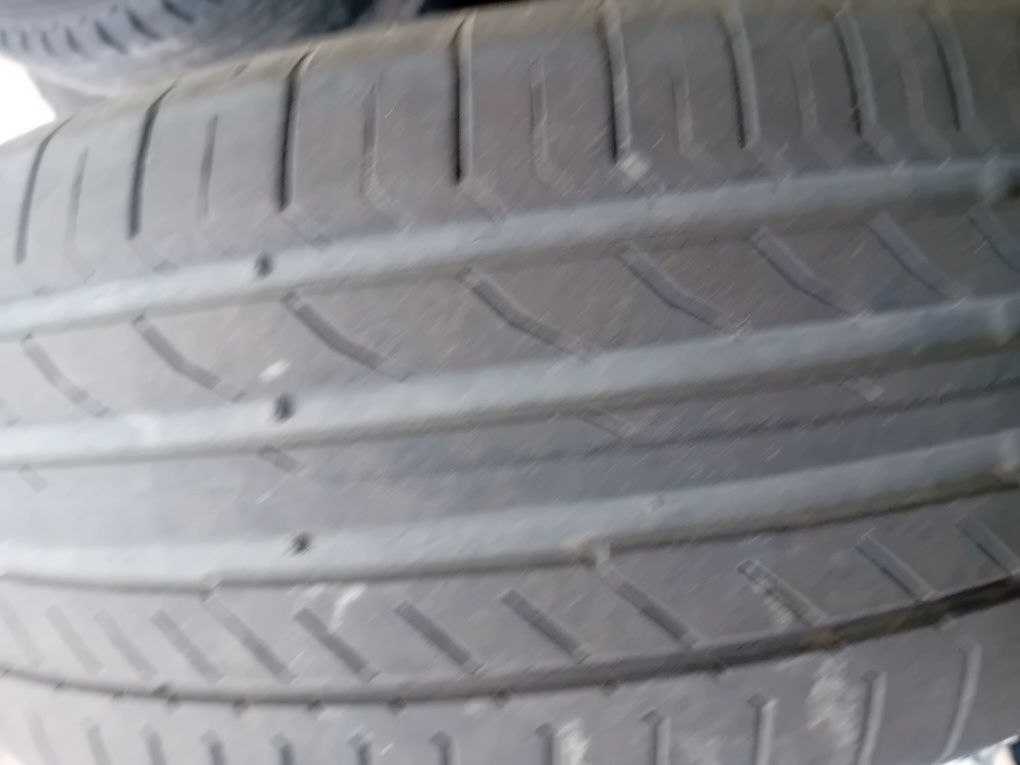Opony 235/55/19 szt 2
